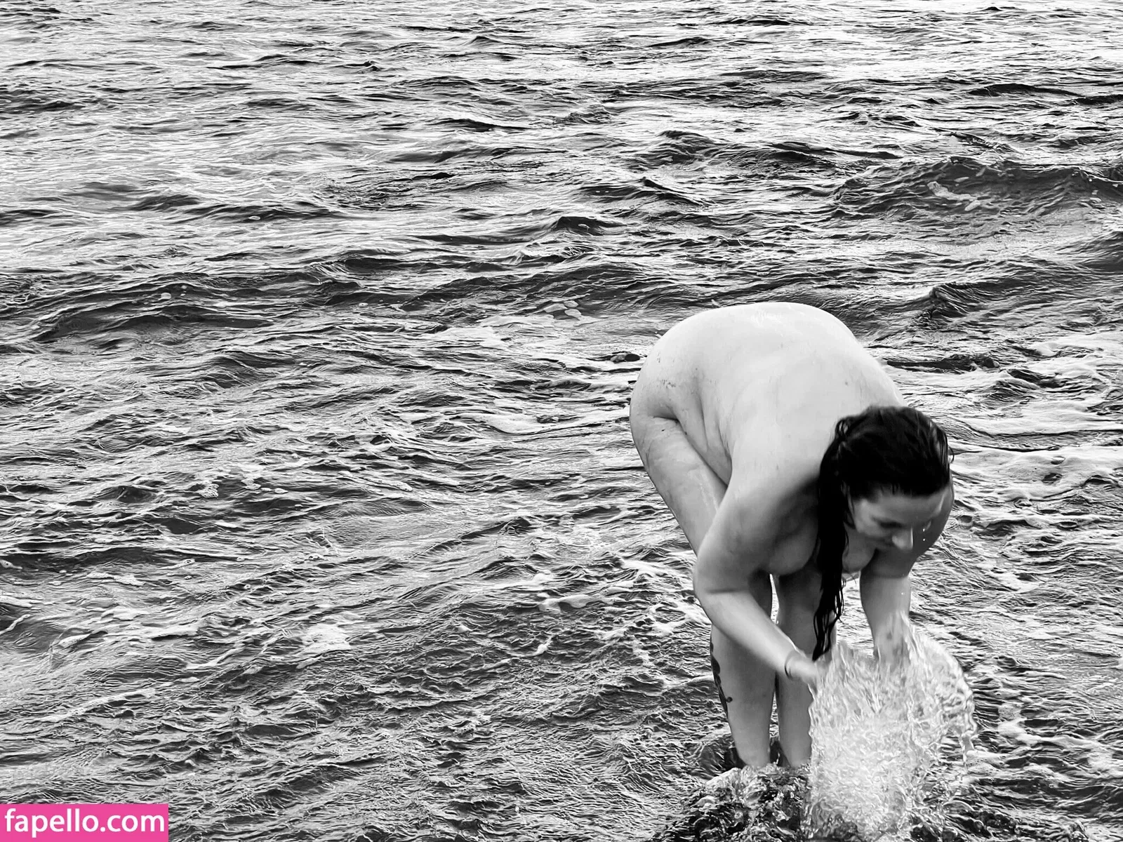 boobStruggle Onlyfans Photo Gallery 