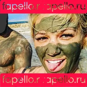 Nicolle A Onlyfans Photo Gallery 