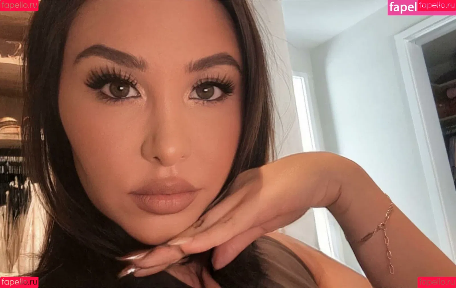 Catherine Mcbroom Onlyfans Photo Gallery 