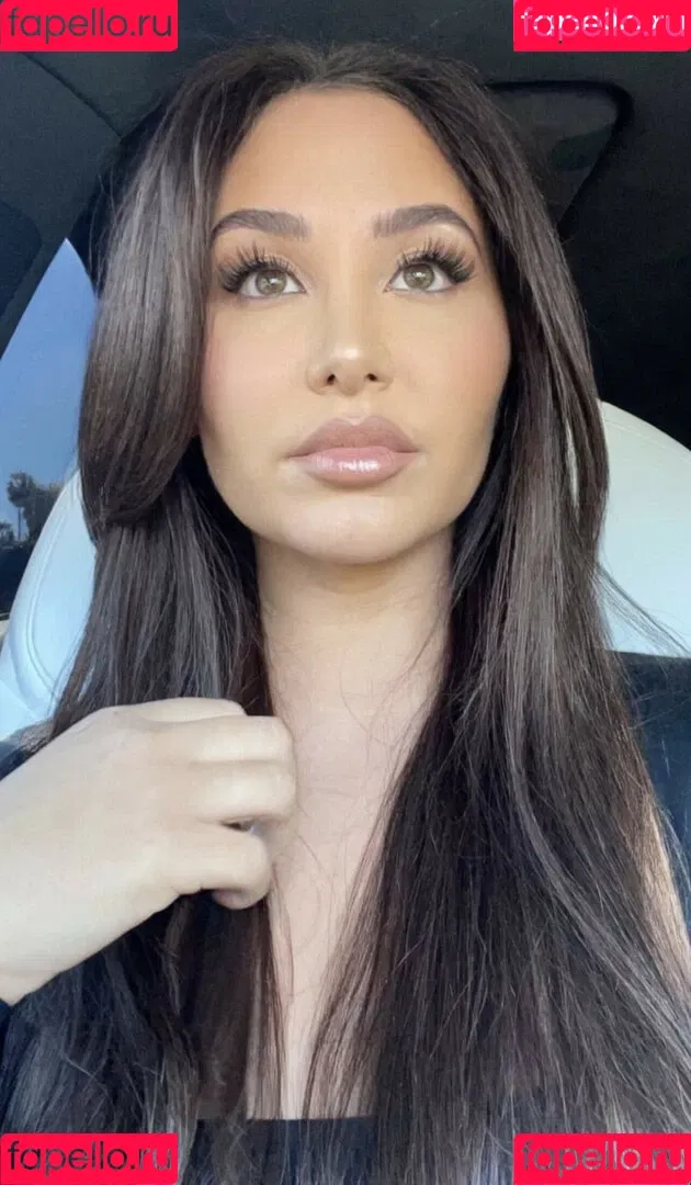 Catherine Mcbroom Onlyfans Photo Gallery 