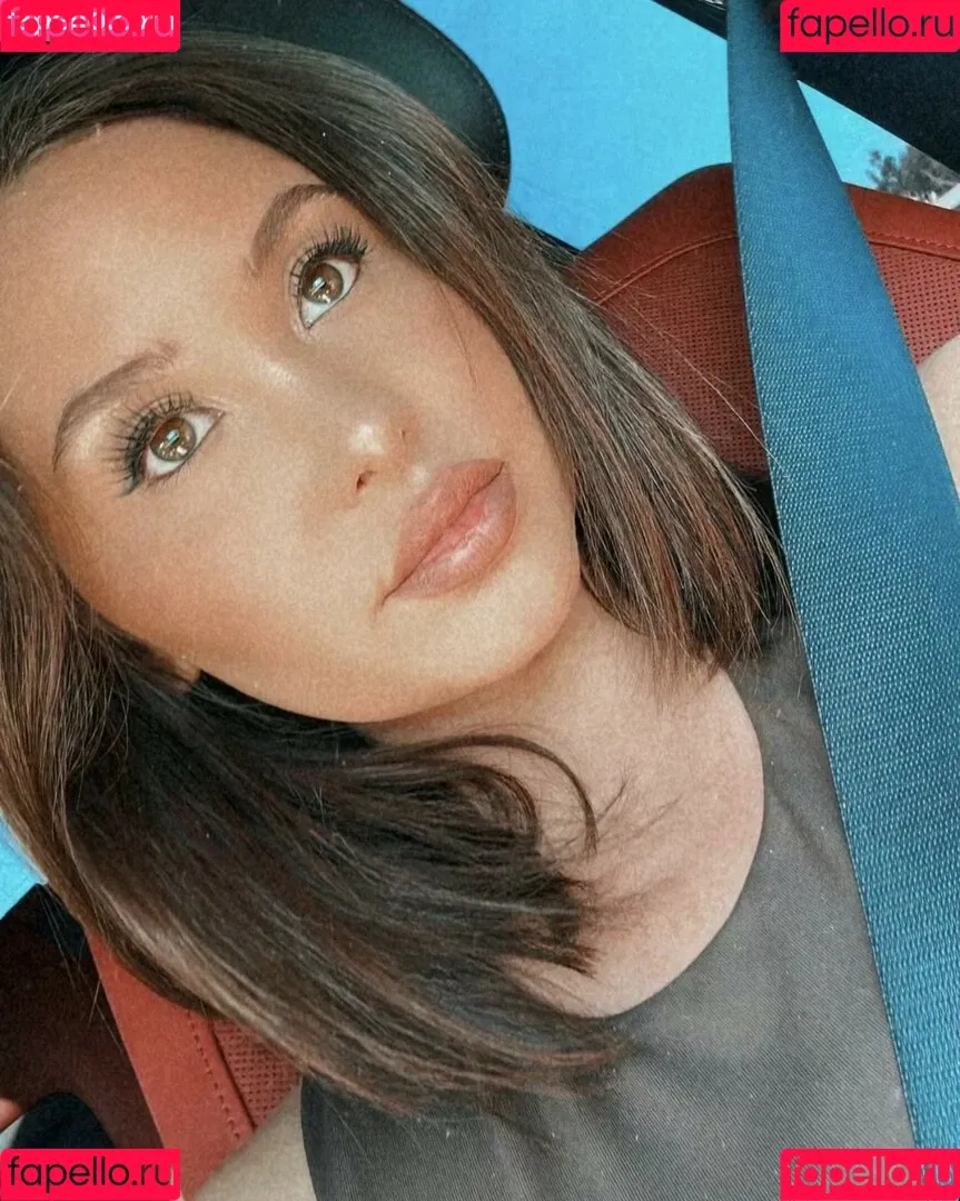 Catherine Mcbroom Onlyfans Photo Gallery 