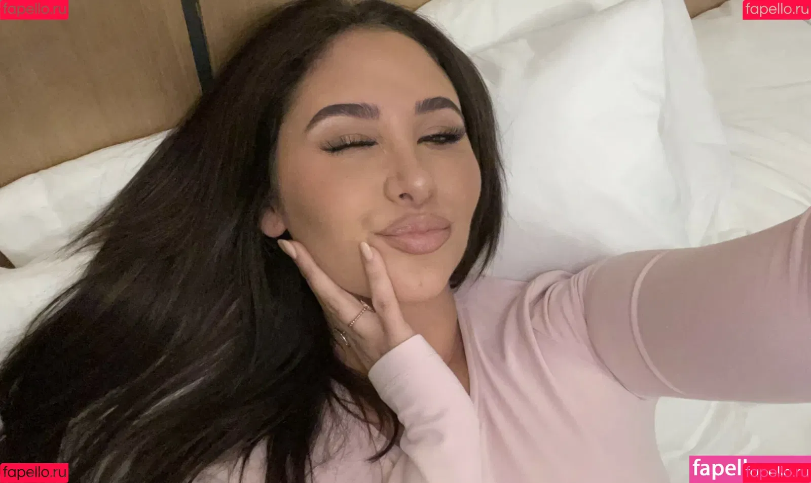 Catherine Mcbroom Onlyfans Photo Gallery 