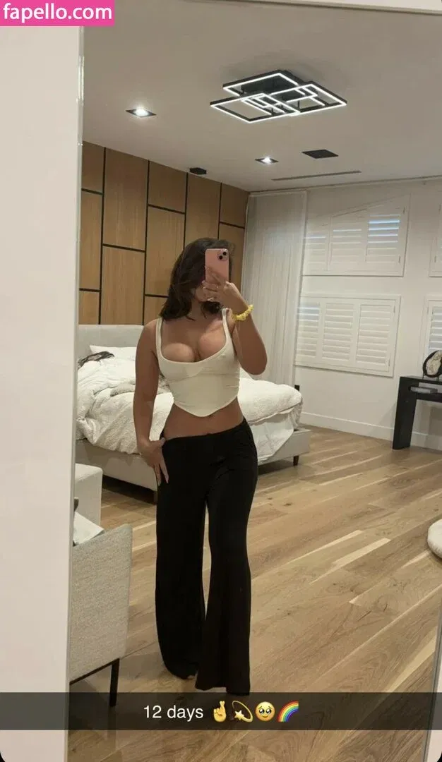 Catherine Mcbroom Onlyfans Photo Gallery 