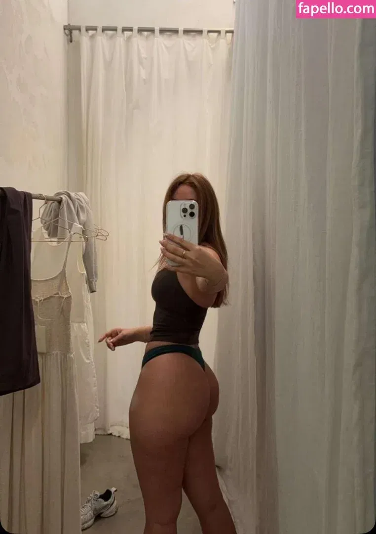 Catherine Mcbroom Onlyfans Photo Gallery 