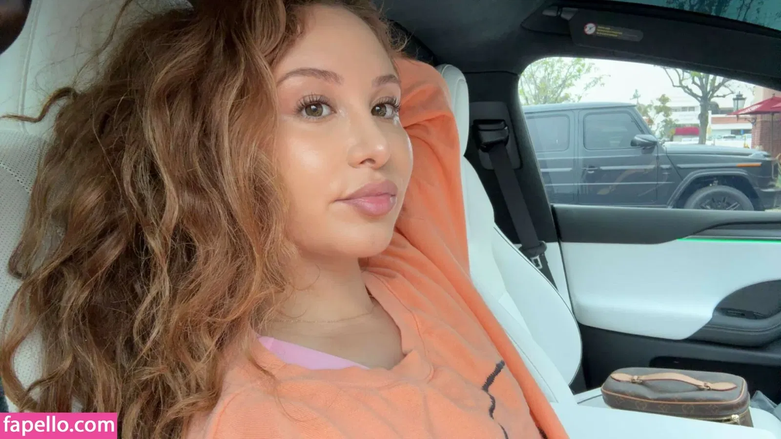 Catherine Mcbroom Onlyfans Photo Gallery 