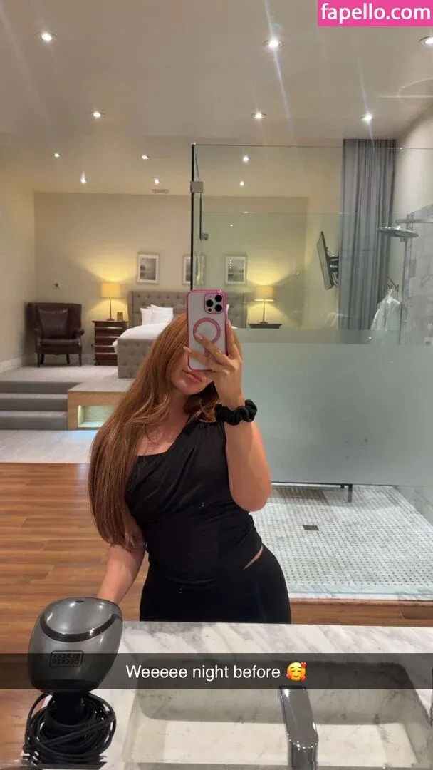 Catherine Mcbroom Onlyfans Photo Gallery 