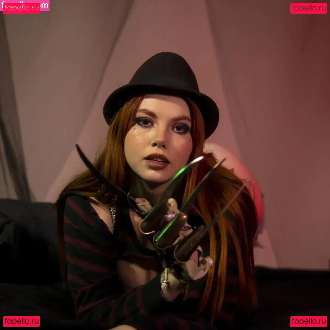 Badredhead Onlyfans Photo Gallery 