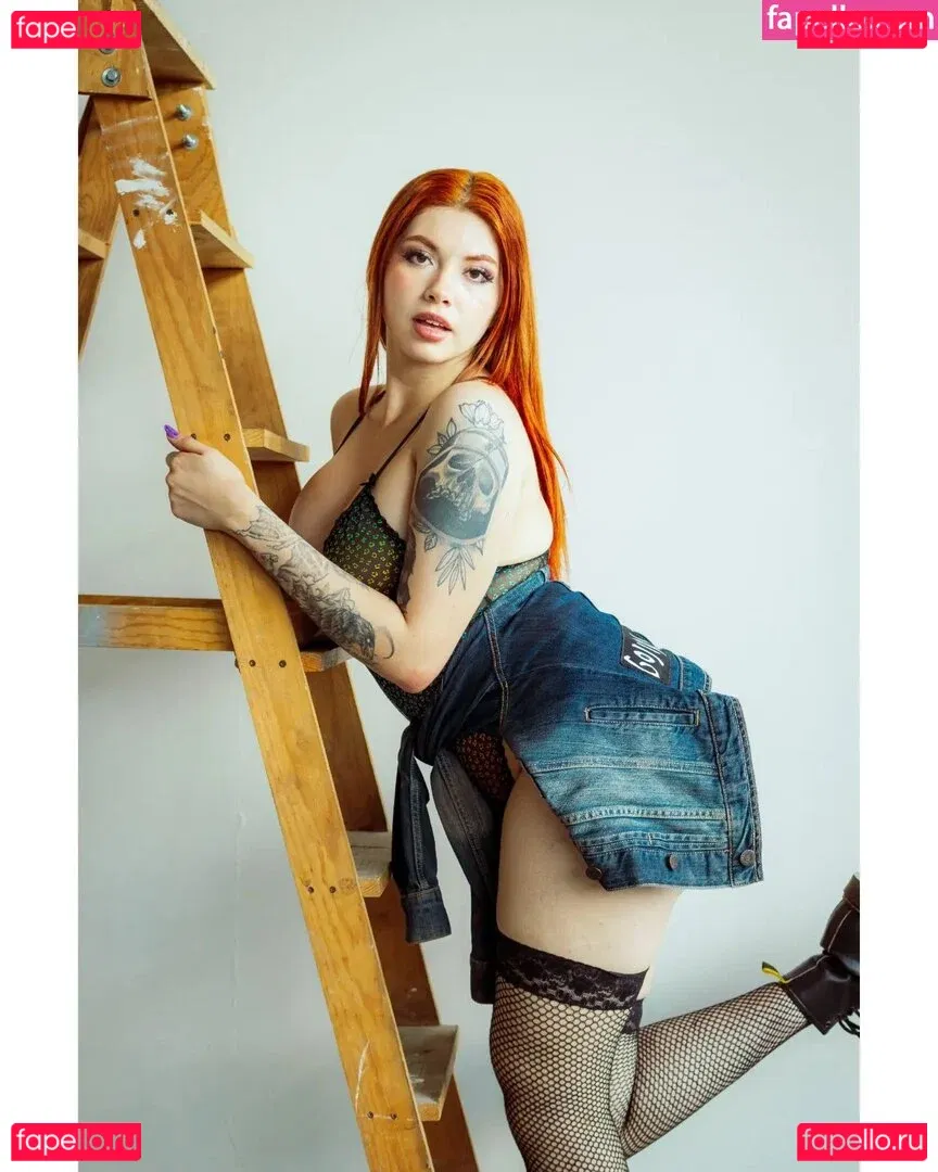 Badredhead Onlyfans Photo Gallery 