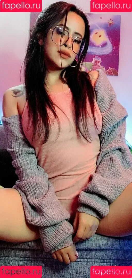 th3fox_lau Onlyfans Photo Gallery 