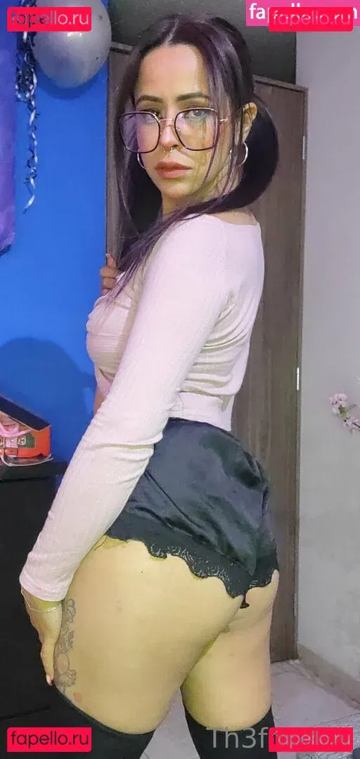 th3fox_lau Onlyfans Photo Gallery 