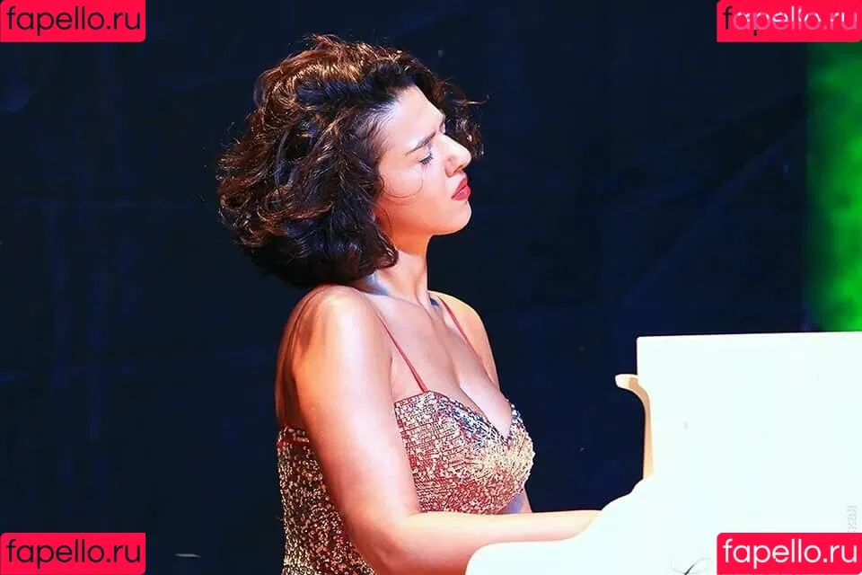 Khatia Buniatishvili Onlyfans Photo Gallery 
