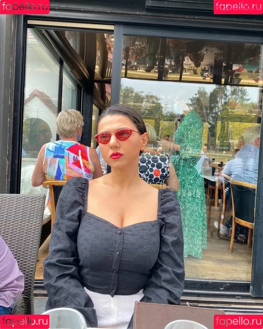 Khatia Buniatishvili Onlyfans Photo Gallery 