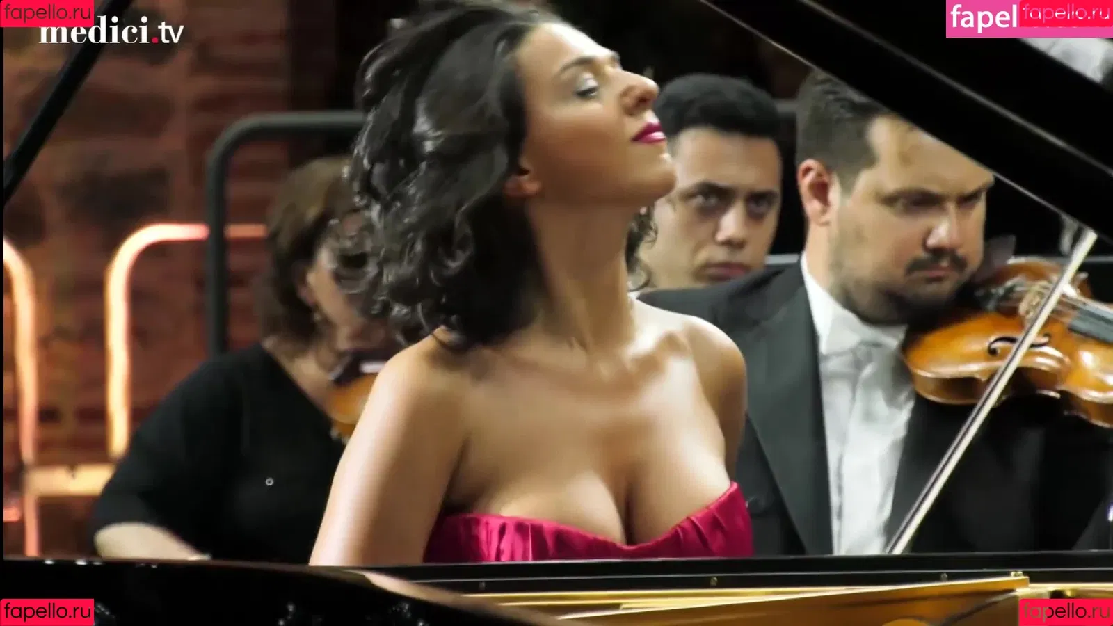 Khatia Buniatishvili Onlyfans Photo Gallery 