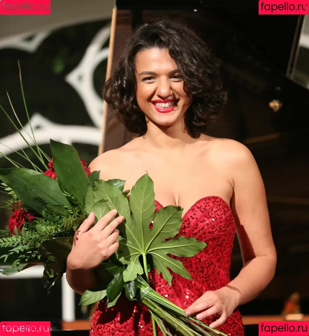 Khatia Buniatishvili Onlyfans Photo Gallery 