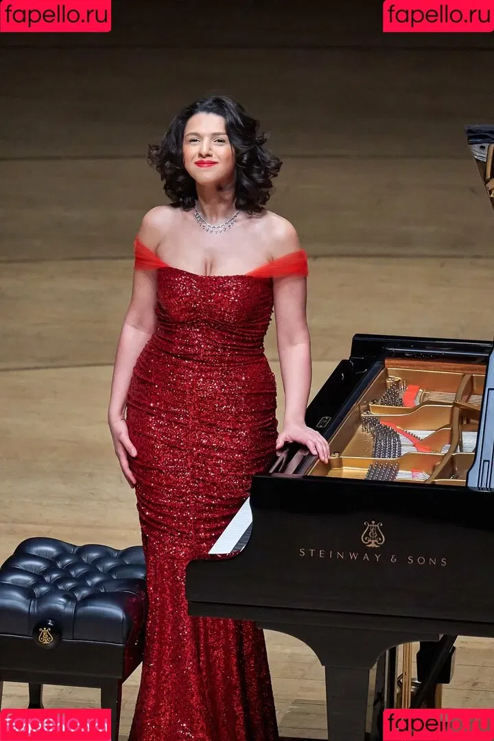 Khatia Buniatishvili Onlyfans Photo Gallery 