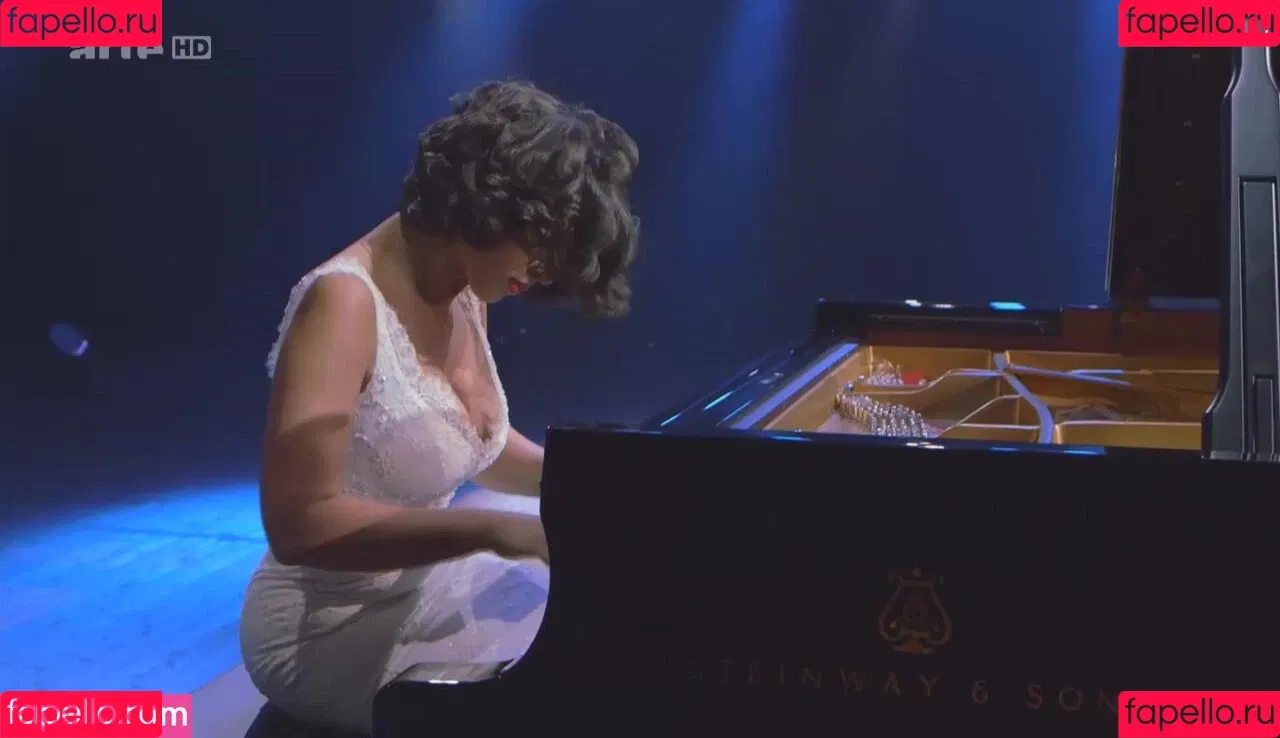 Khatia Buniatishvili Onlyfans Photo Gallery 