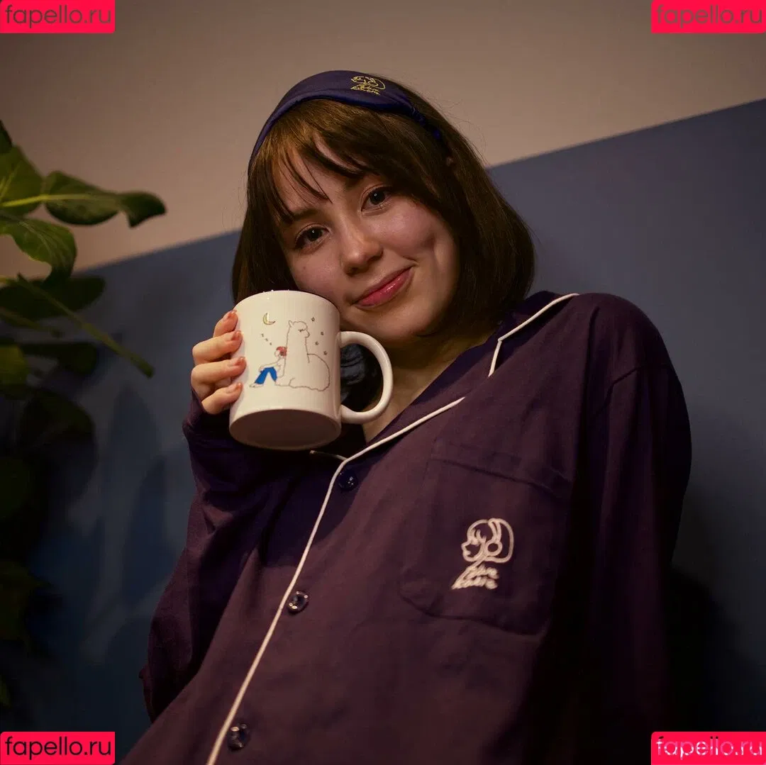 ASMR BlueKatie Onlyfans Photo Gallery 