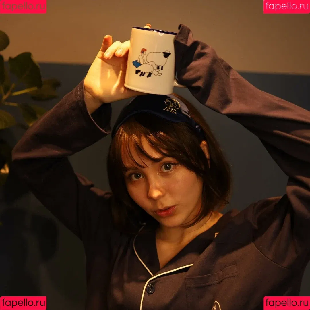 ASMR BlueKatie Onlyfans Photo Gallery 