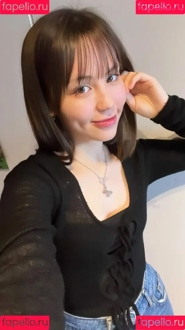 ASMR BlueKatie Onlyfans Photo Gallery 