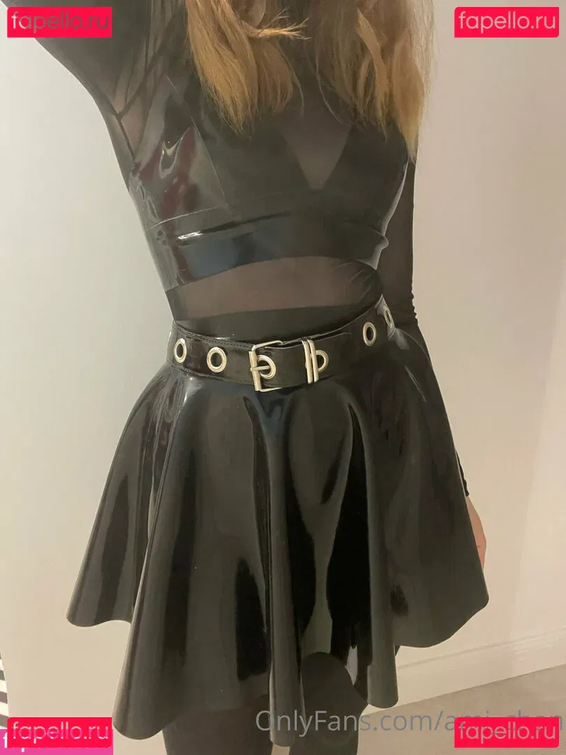 Ami Chan Onlyfans Photo Gallery 