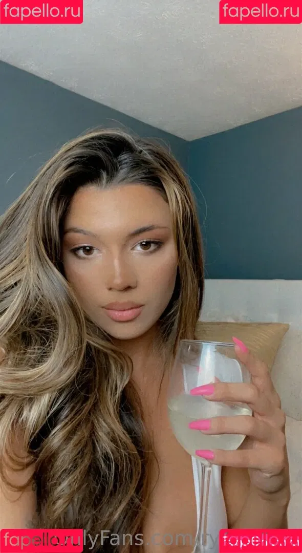 ryalierose Onlyfans Photo Gallery 