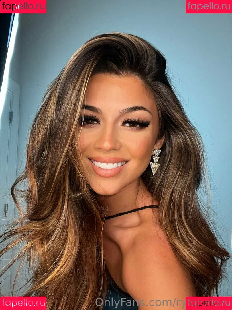 ryalierose Onlyfans Photo Gallery 