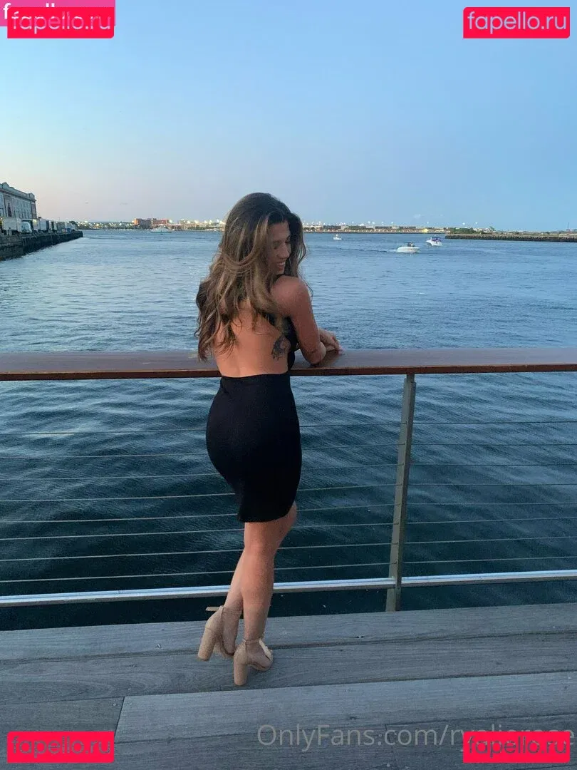 ryalierose Onlyfans Photo Gallery 