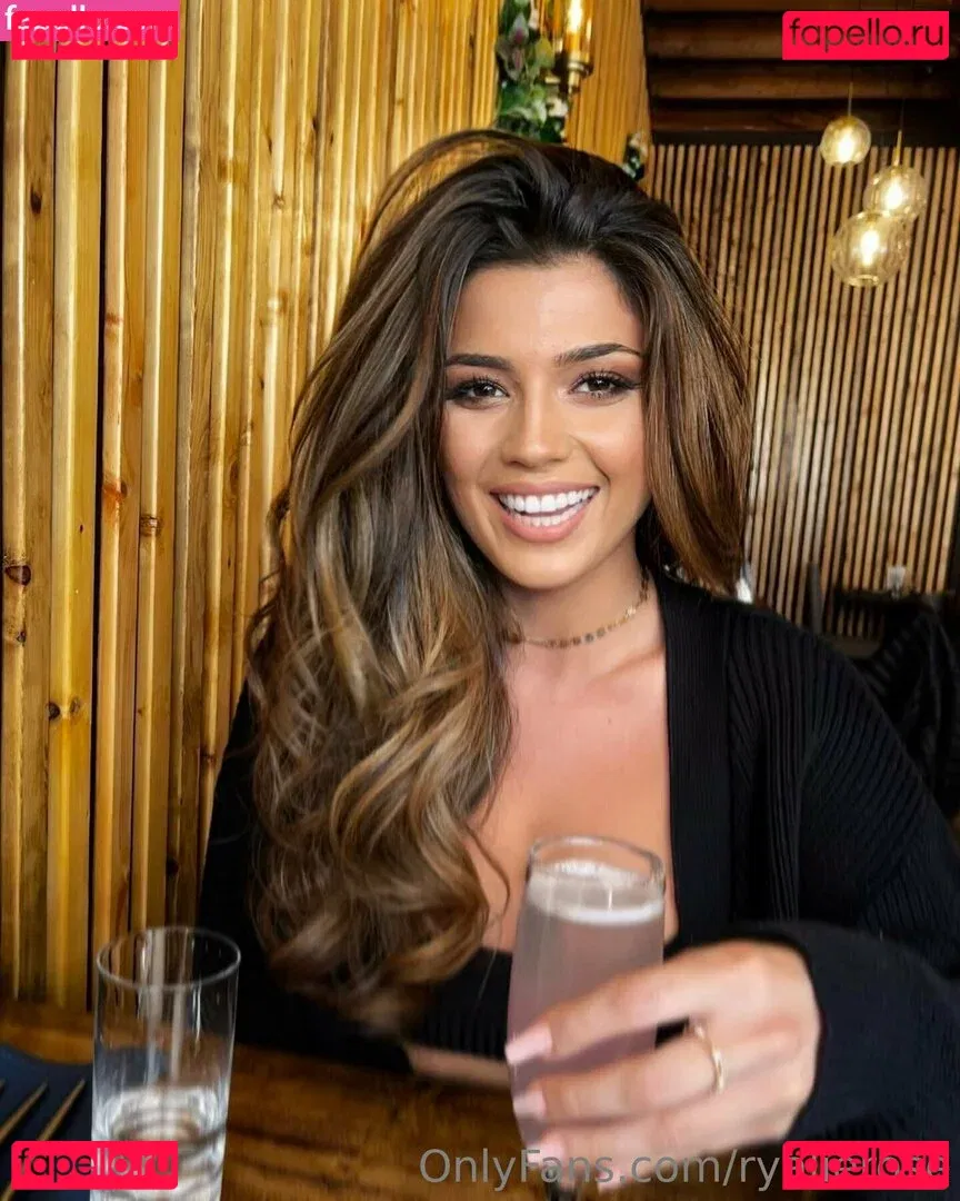 ryalierose Onlyfans Photo Gallery 