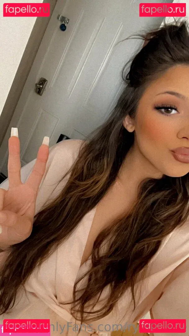 ryalierose Onlyfans Photo Gallery 