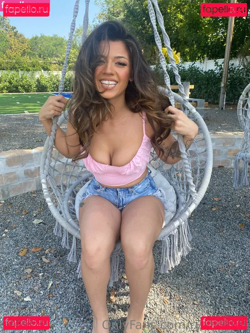 ryalierose Onlyfans Photo Gallery 