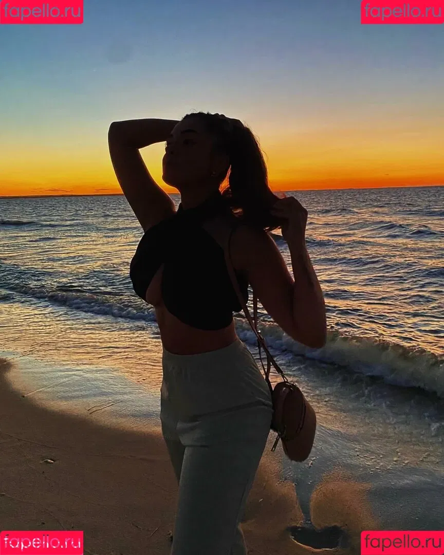 Amanda Sokos Onlyfans Photo Gallery 