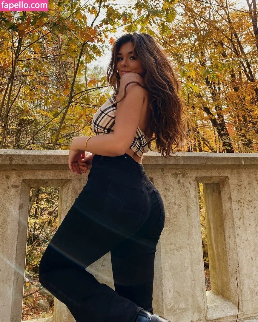 Amanda Sokos Onlyfans Photo Gallery 