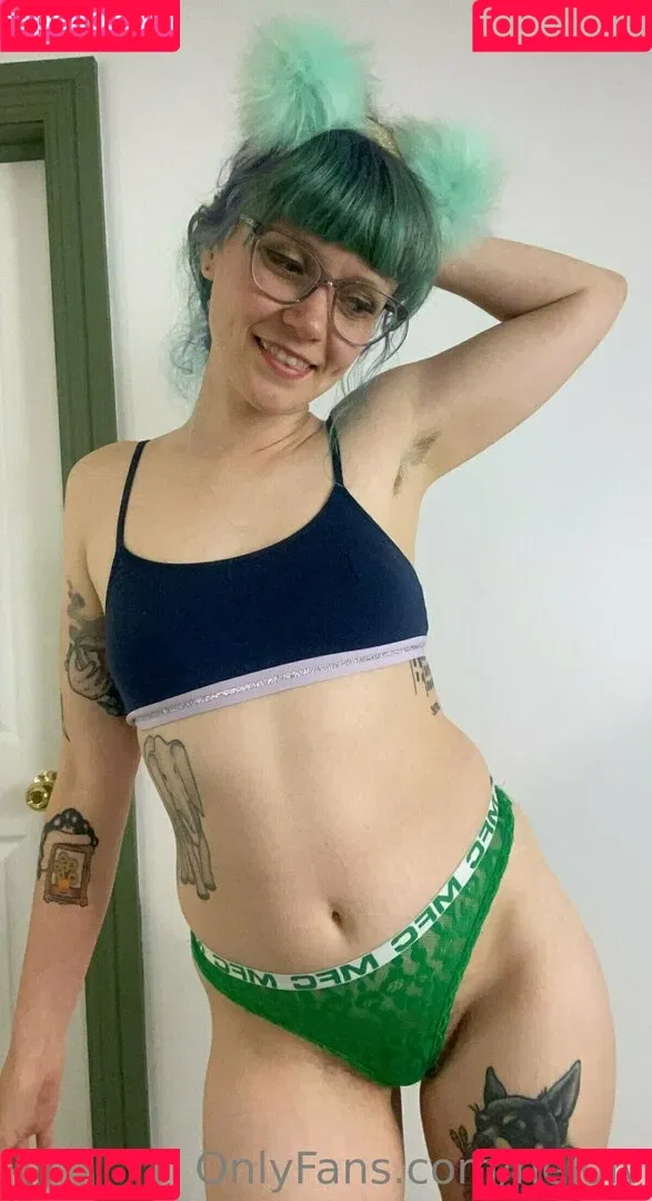 Heidiv Onlyfans Photo Gallery 