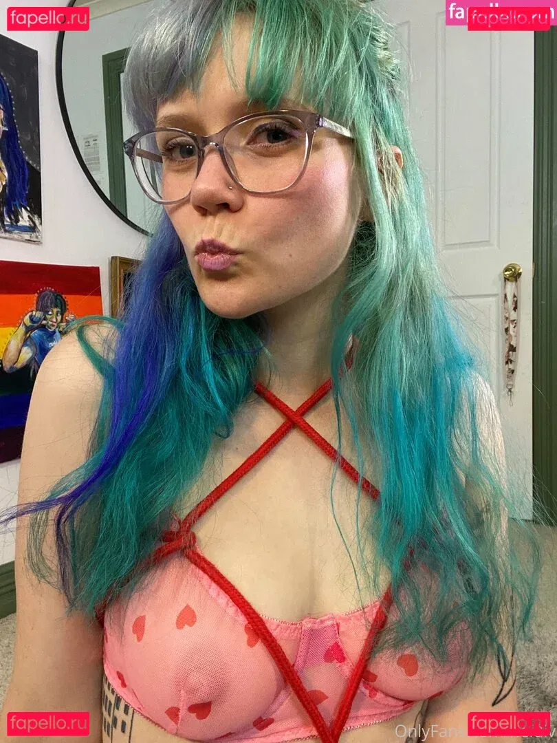 Heidiv Onlyfans Photo Gallery 