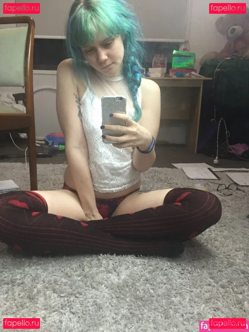 Heidiv Onlyfans Photo Gallery 