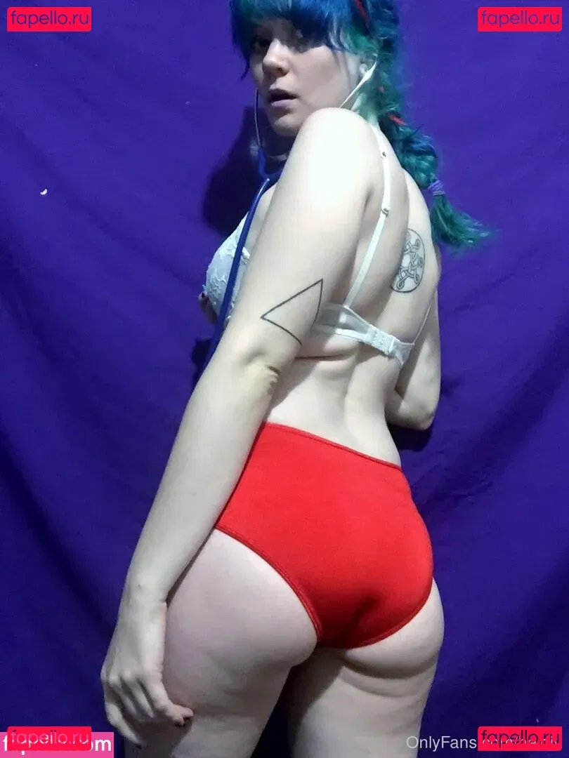 Heidiv Onlyfans Photo Gallery 