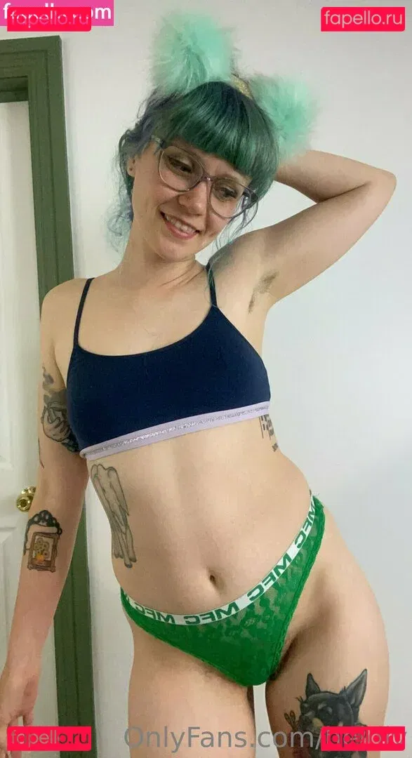 Heidiv Onlyfans Photo Gallery 