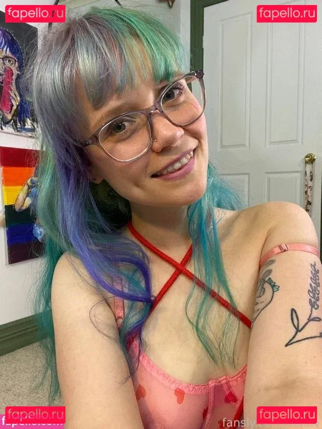 Heidiv Onlyfans Photo Gallery 