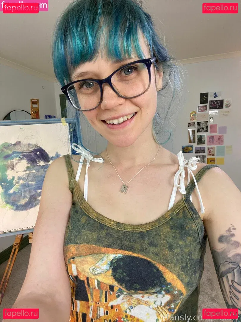 Heidiv Onlyfans Photo Gallery 