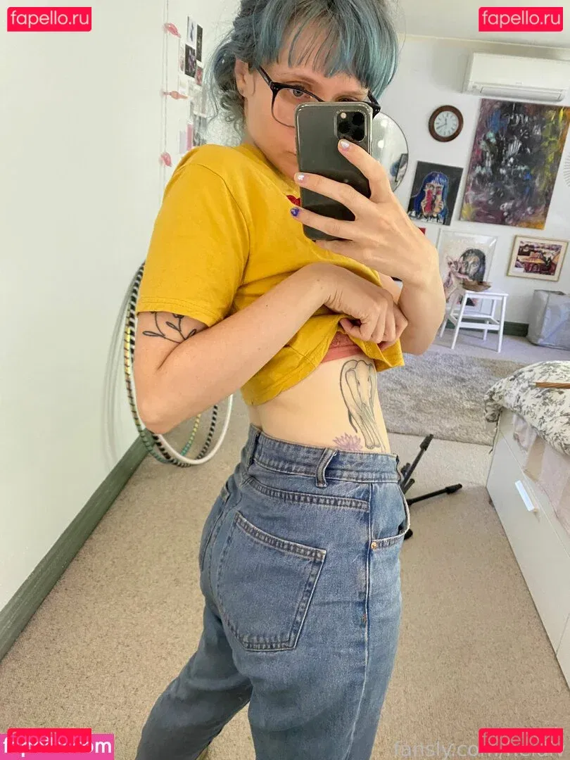 Heidiv Onlyfans Photo Gallery 