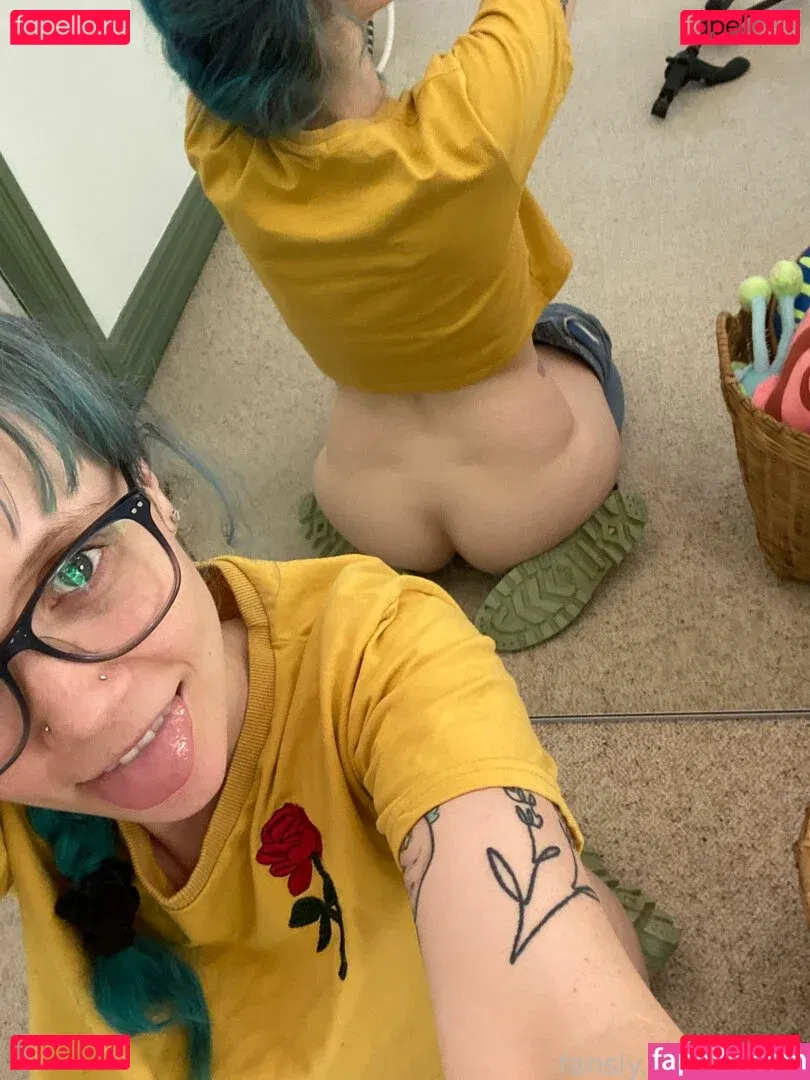 Heidiv Onlyfans Photo Gallery 