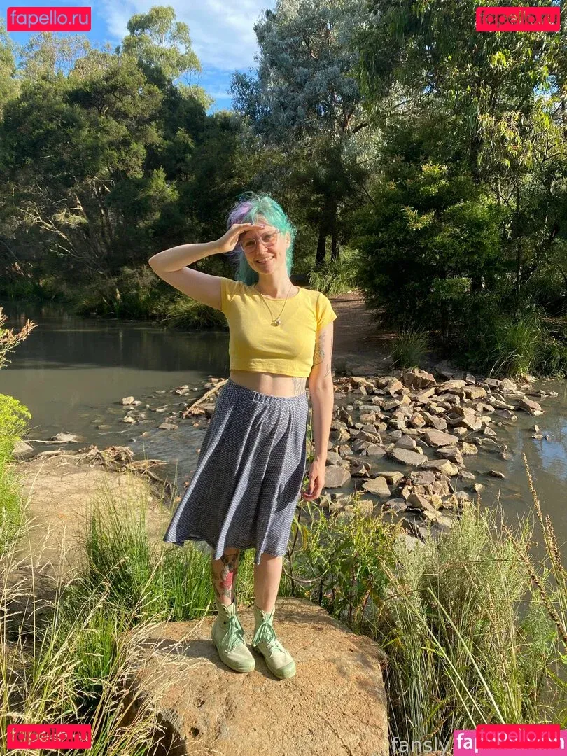 Heidiv Onlyfans Photo Gallery 