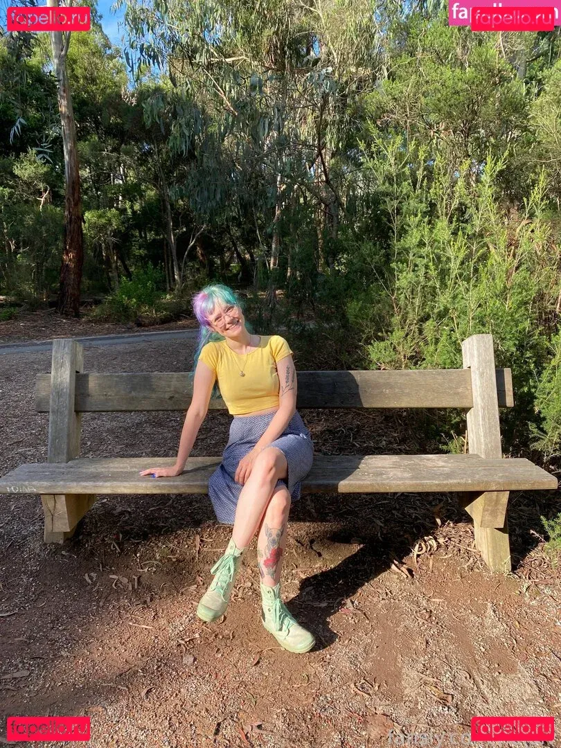 Heidiv Onlyfans Photo Gallery 