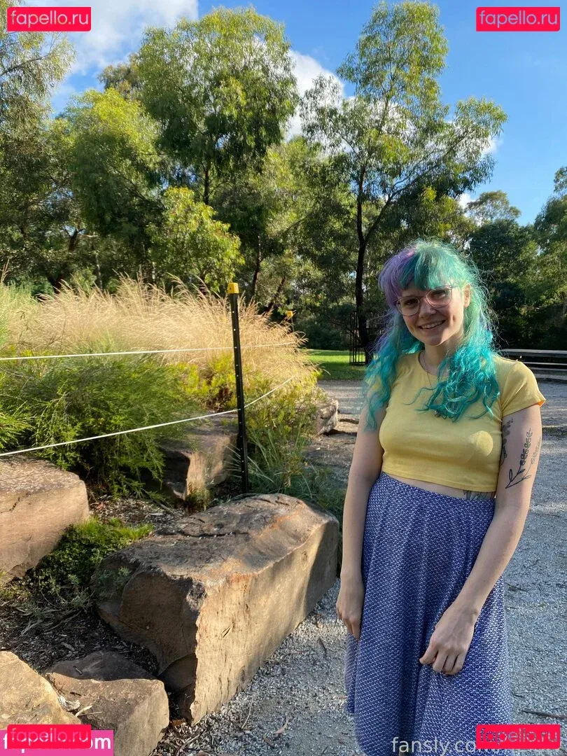 Heidiv Onlyfans Photo Gallery 