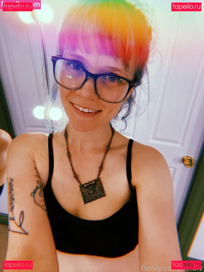 Heidiv Onlyfans Photo Gallery 