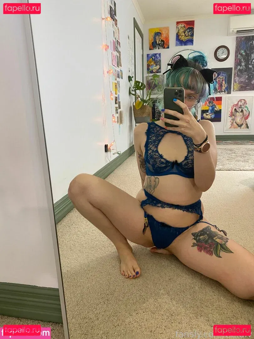 Heidiv Onlyfans Photo Gallery 