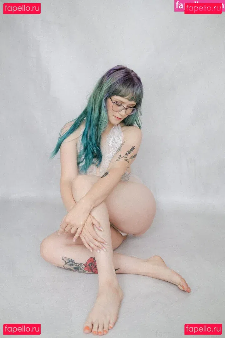 Heidiv Onlyfans Photo Gallery 