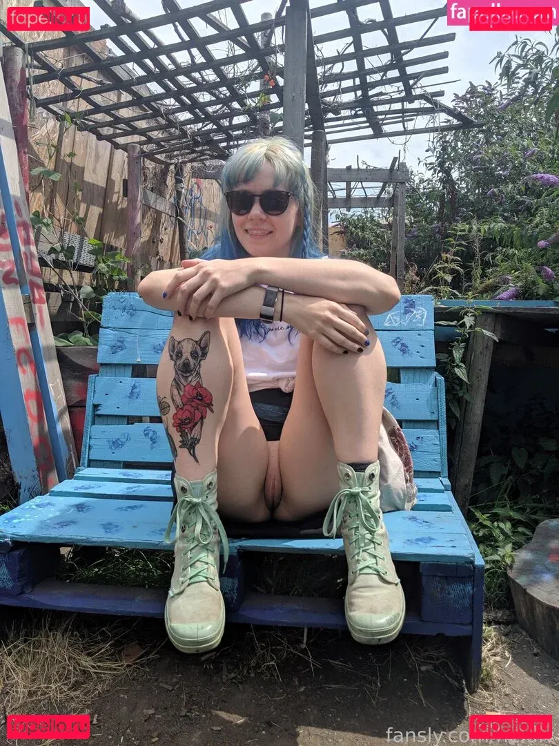 Heidiv Onlyfans Photo Gallery 