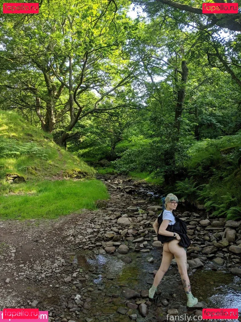 Heidiv Onlyfans Photo Gallery 