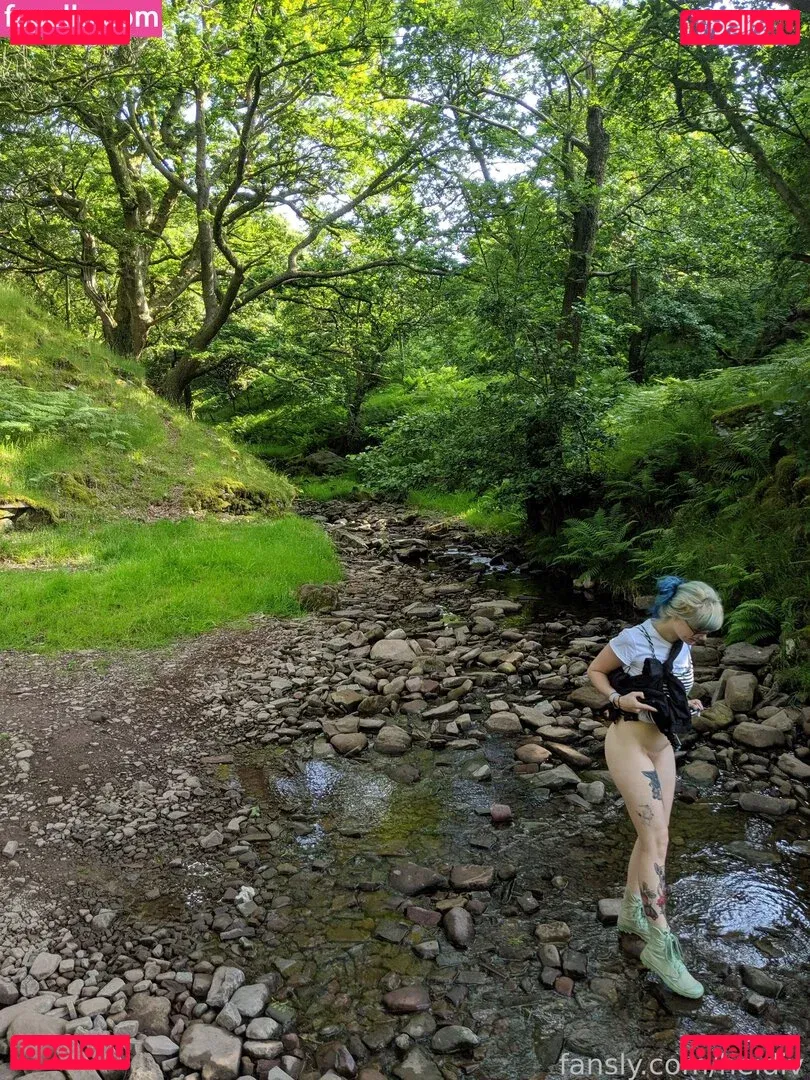 Heidiv Onlyfans Photo Gallery 